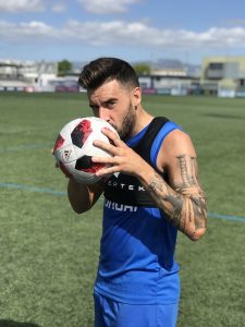 Adrián Hernández